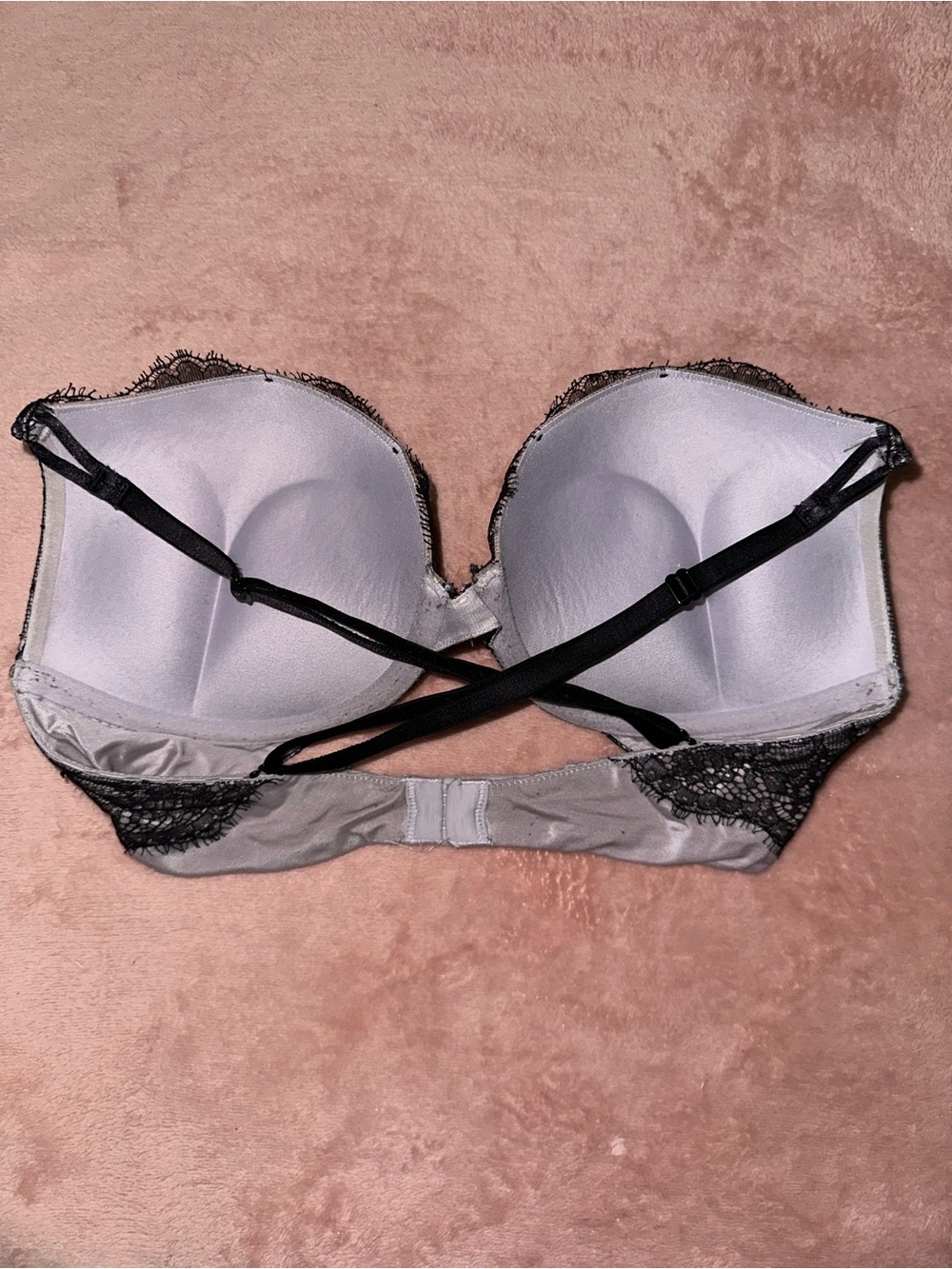 Limited edition black bombshell adjustable straps - Picture 9 of 9